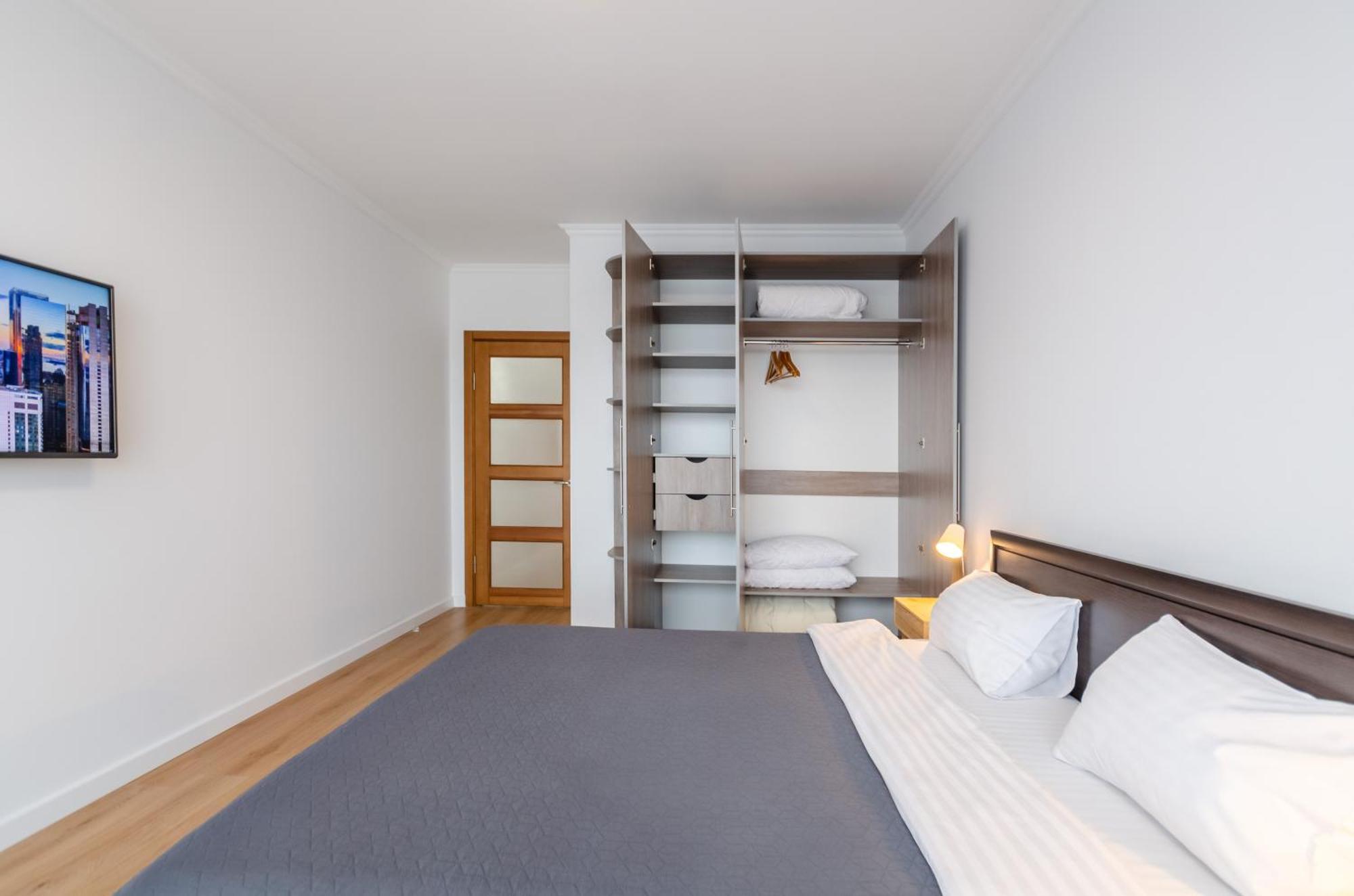 Petrovdom Apartment 7-27 In Rc Kvartet, 16Г Vasyl Lypkivskyi Street Kiev Ngoại thất bức ảnh
