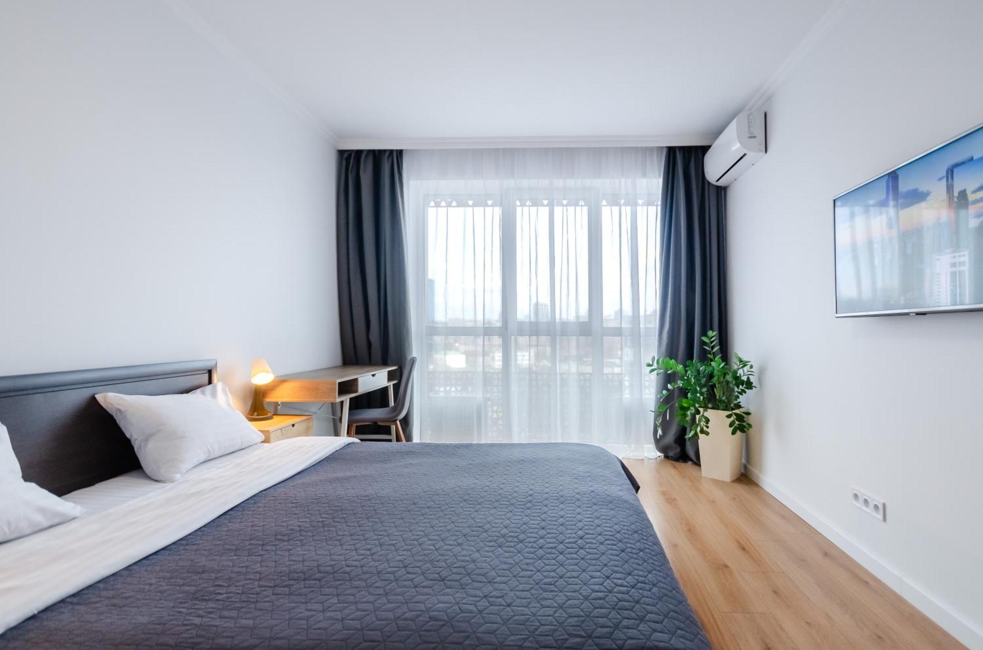 Petrovdom Apartment 7-27 In Rc Kvartet, 16Г Vasyl Lypkivskyi Street Kiev Ngoại thất bức ảnh