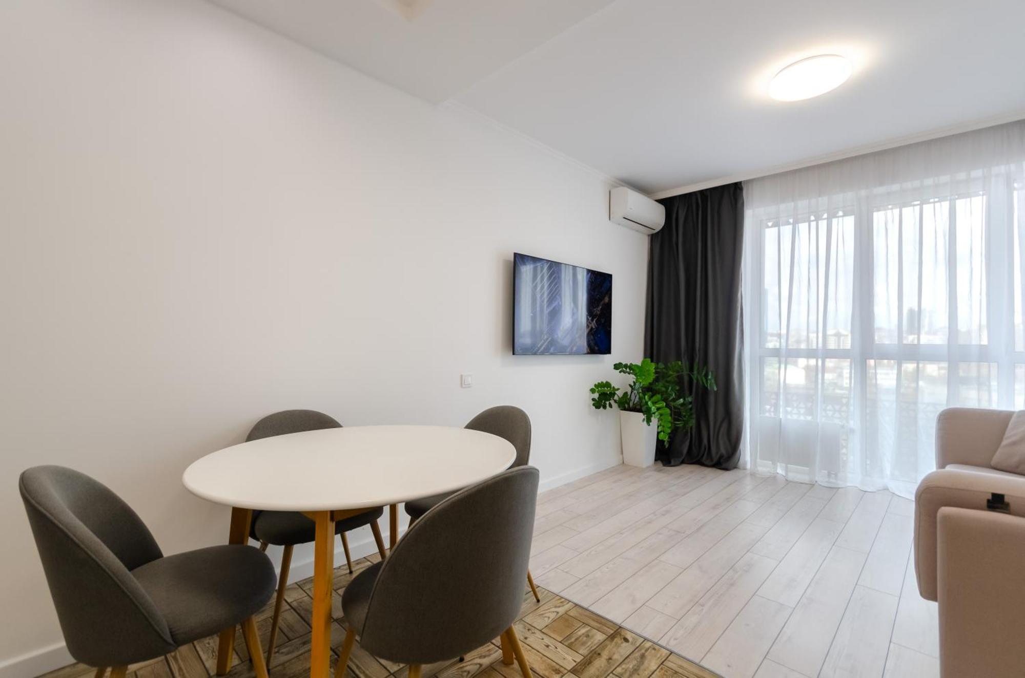 Petrovdom Apartment 7-27 In Rc Kvartet, 16Г Vasyl Lypkivskyi Street Kiev Ngoại thất bức ảnh